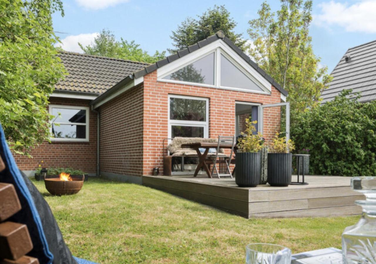 Aarhus - Cozy House, 10 Min From City Center Dış mekan fotoğraf